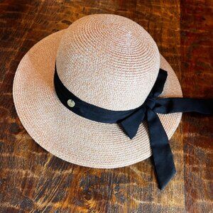 Pinkish Beige Straw Ladies Adjustable Sun Hat